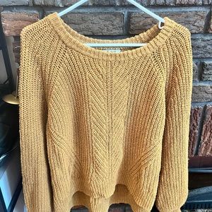 Beautiful Madewell Mustard Yellow Sweater in GUC Size L
